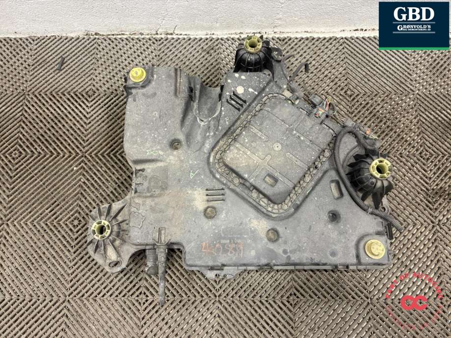 AdBlue tank til Peugeot Expert 2016-->> (Type III) (16 826 205 80|98 222 572 80|16 826 160 80)