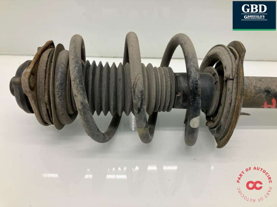 Fjærbein høyre foran til Kia Sportage 2010-2016 (Type III)  (546613U500|546613U550 | 546613U510|546613U520)