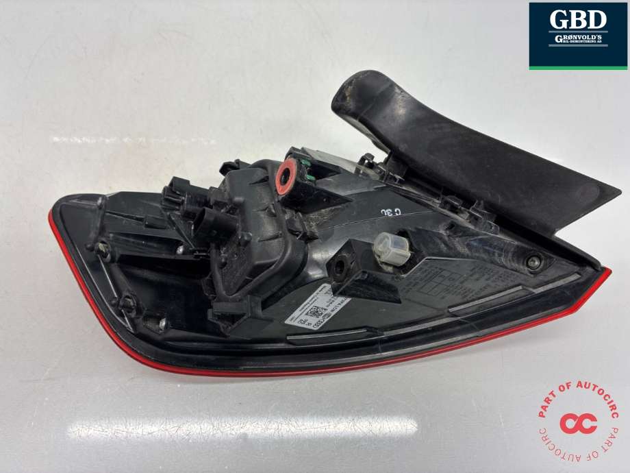 Baklykt høyre ytre til Audi A3 2016-2020 (Type III, Fase 2)  (8V4 945 070|)