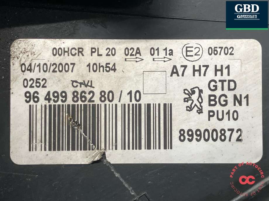 Frontlykt venstre halogen til Peugeot 207 2006-2012  (6208 95|96 499 862 80|89900872)