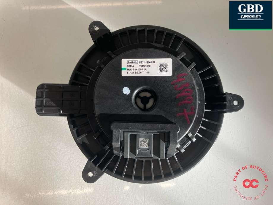 Varmeapparat motor til Ford E-Transit 2022-->> (2688216|PZ31-19846-BA|241581160)
