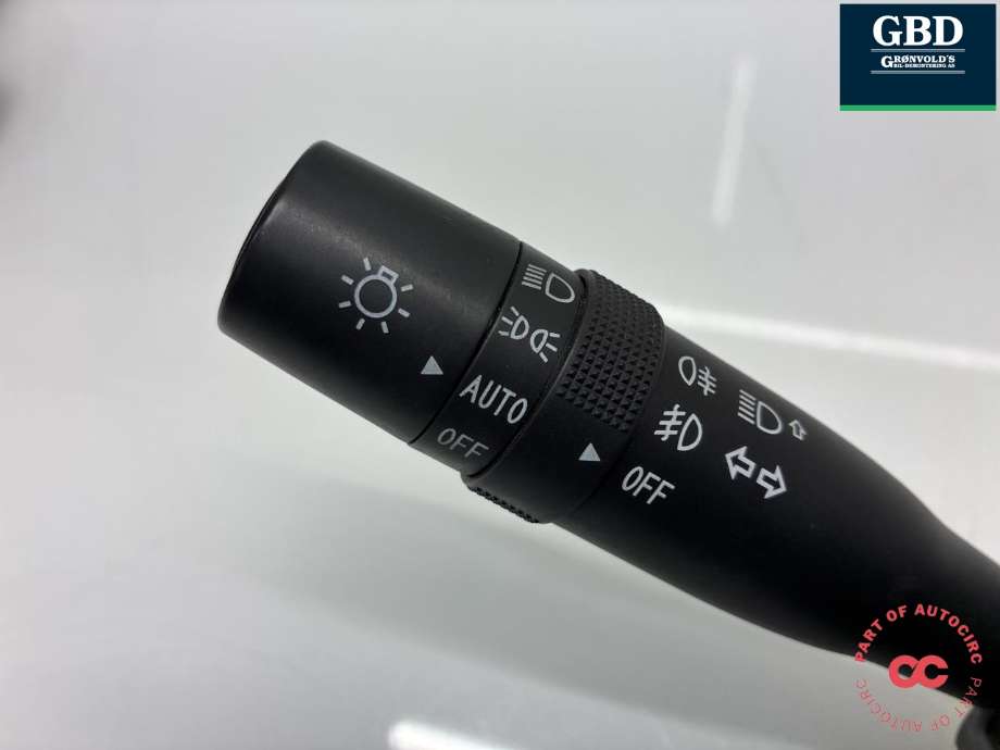 Bryter combi til Maxus e-Deliver 9 2020-->>  (C00077440|C00077445|)