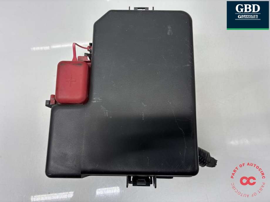 Sikringsboks motorrom til Maxus e-Deliver 9 2020-->> (C00295403|C00295403/6127006|)