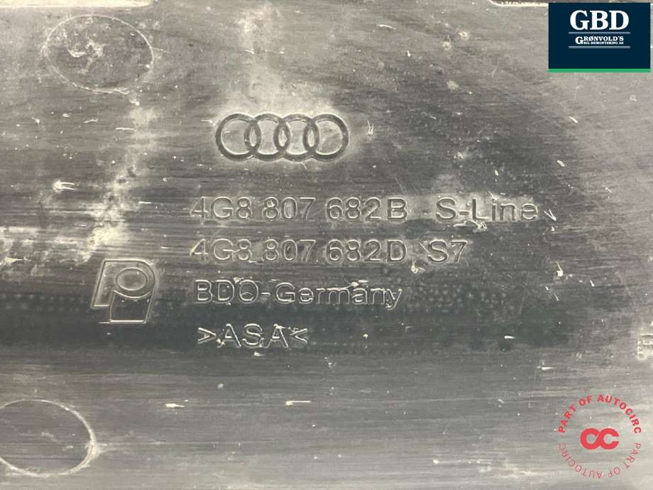 Grill høyre til Audi A7 2010-2014 (Type I, Fase 1) (4G8 807 682 B|4G8 807 682 B 9B9|)