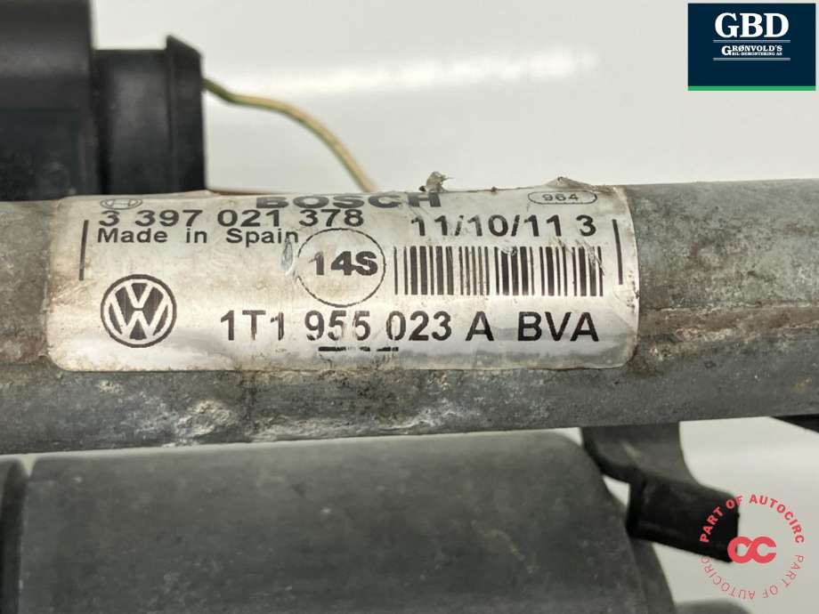 Viskermotor frontrute komplett m/overføring til VW Caddy 2010-2015 (Type III, Fase 2) (2K1 955 023 J|1T1 955 023 A|1T1955119A)
