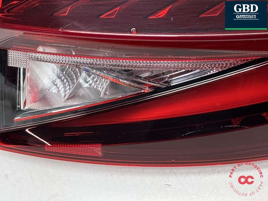 Baklykt høyre ytre til Škoda Enyaq 2021-->> (5LA 945 208 C|5LA 945 208 A|5LA 945 208 A 05S)