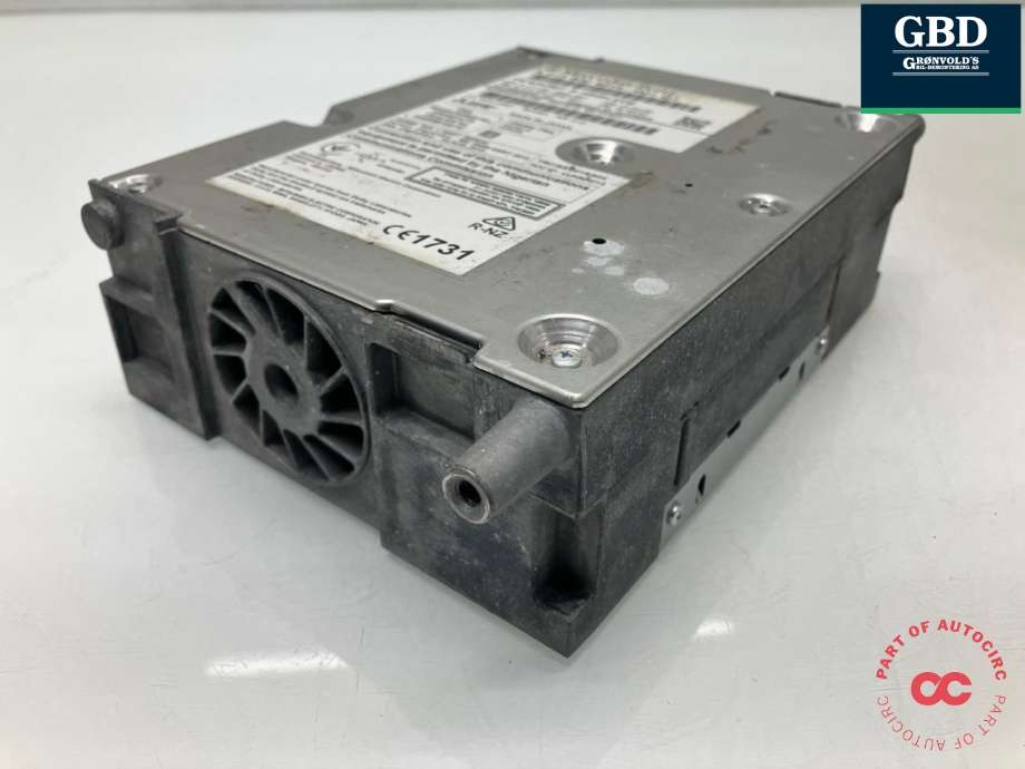 Bilstereo navigasjon spiller til Mercedes E-Klasse 2016-2023 (W213) (W213) (A 213 900 40 15|A 213 900 62 16|A 213 900 52 19)
