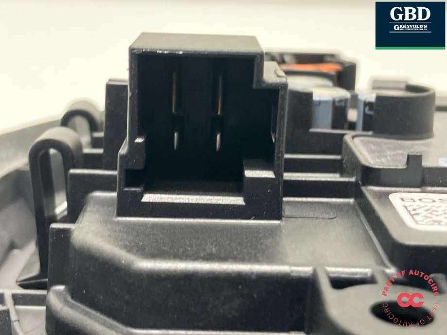 Varmeapparat motor til Mercedes E-Klasse 2016-2023 (W213) (W213) (A 099 906 20 03|F 011 500 093|0 130 309 004)