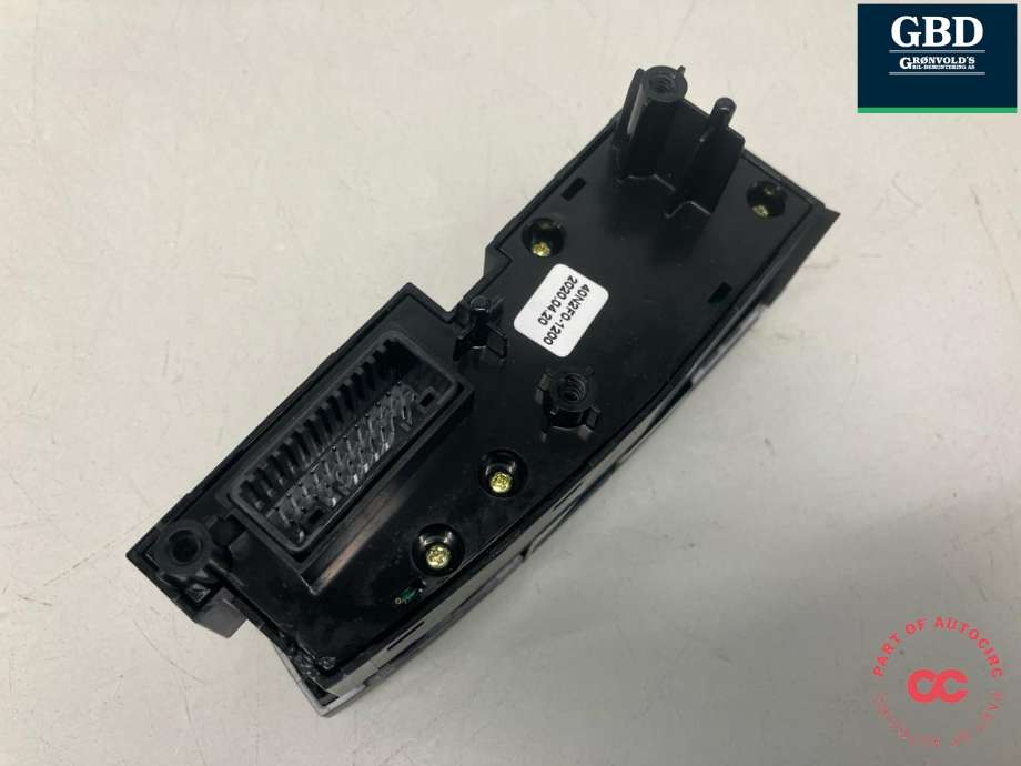 Bryter diverse til Kia Niro 2016-2021  (93315Q4080CA|93315-Q4080|40N2F0-1000)
