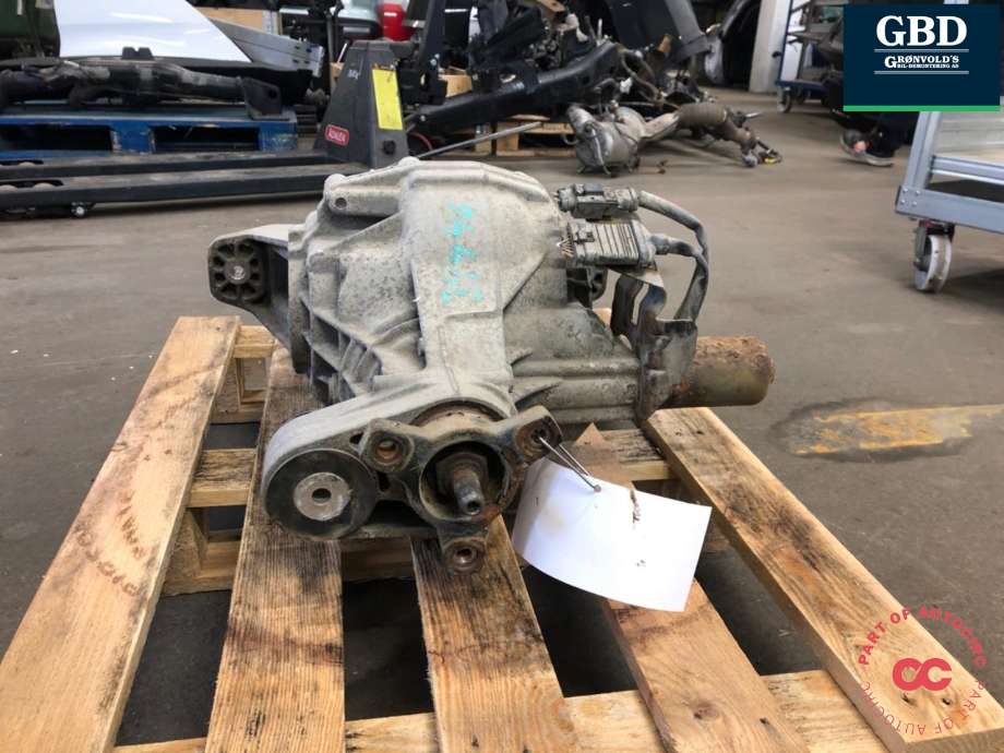 Kardang klokke bak til Mercedes ML 2005-2011 (W164) (W164) (A 164 350 08 14|404 981 406 753|)