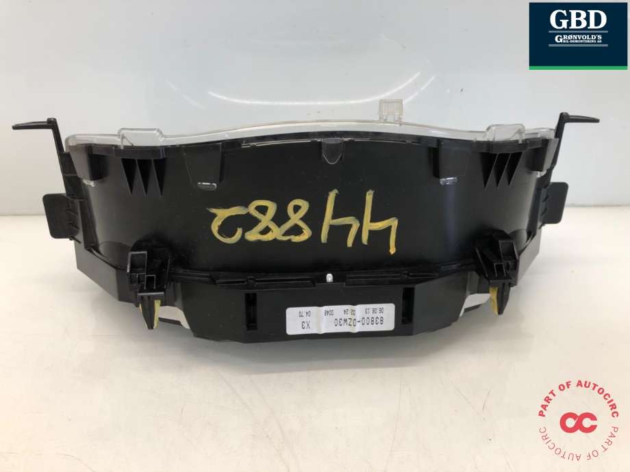 Instrumentpanel til Toyota Auris 2013-2015 (Type II, Fase 1)  (838000ZW31|838000ZW30|)