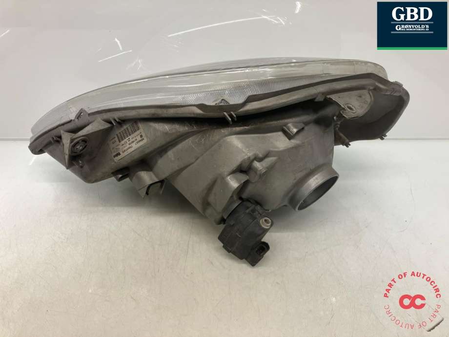Frontlykt høyre halogen til Opel Vivaro A 2001-2006 (VALEO|91165720|7700311372|)