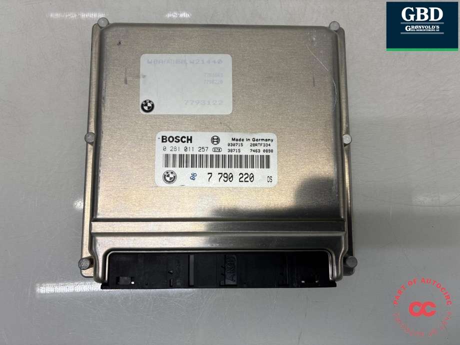 Styreenhet motor til BMW X5, 2000-2006 (E53) (E53) (13 61 7 790 220)