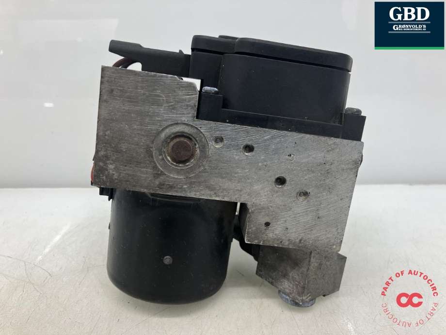 ABS sentral til Mercedes S-Klasse 1999-2005 (W220) (W220) (BOSCH|A 004 431 47 12|A 003 431 88 12|0 130 108 096)