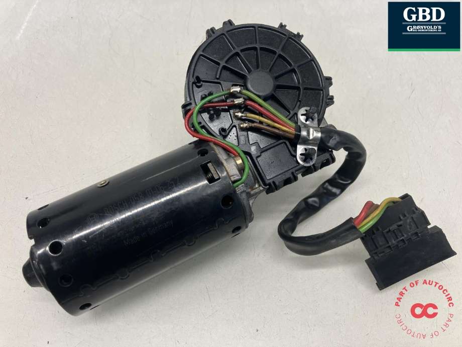 Viskermotor frontrute til Mercedes S-Klasse 1999-2005 (W220) (W220) (BOSCH|A 220 820 07 42|0 390 241 435|)