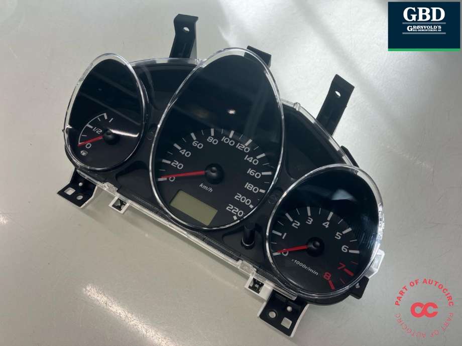 Instrumentpanel til Mitsubishi Colt 2004-2008 (Type VII, Fase 1) (MR951770|MM0038-001|)