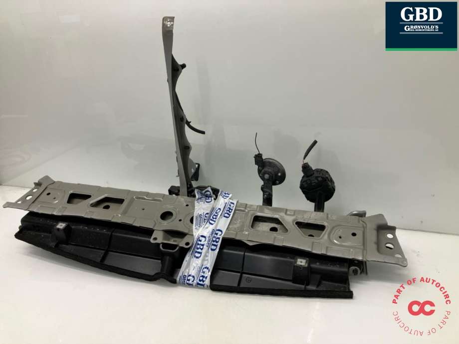 Frontplate til Toyota Corolla 2019-->>  (16594F3040|165920T110|16593F2050 | 16595F2050)
