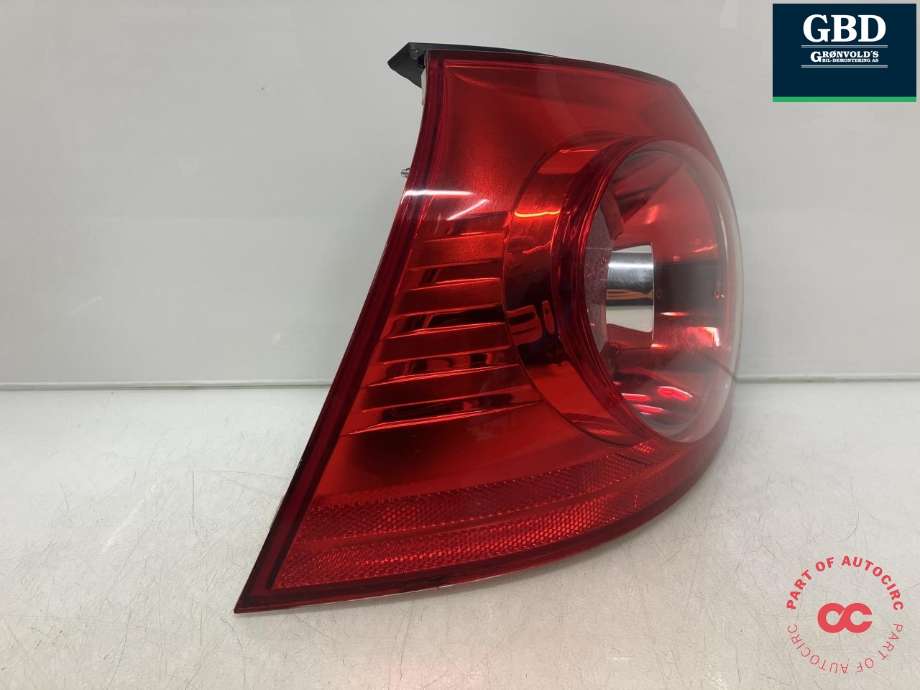 Baklykt venstre ytre til VW Golf V, Combi 2003-2008  (1K6 945 095 AA|28490102|)