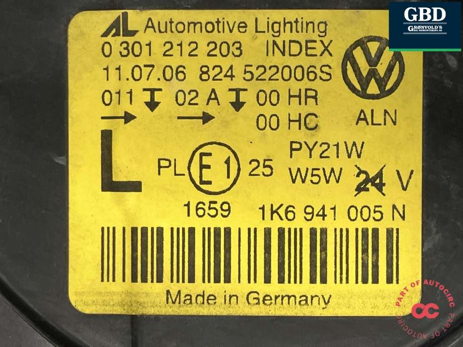 Frontlykt venstre halogen til VW Golf V, Combi 2003-2008  (1K6 941 029 P|1K6 941 005 N|0 301 212 203)