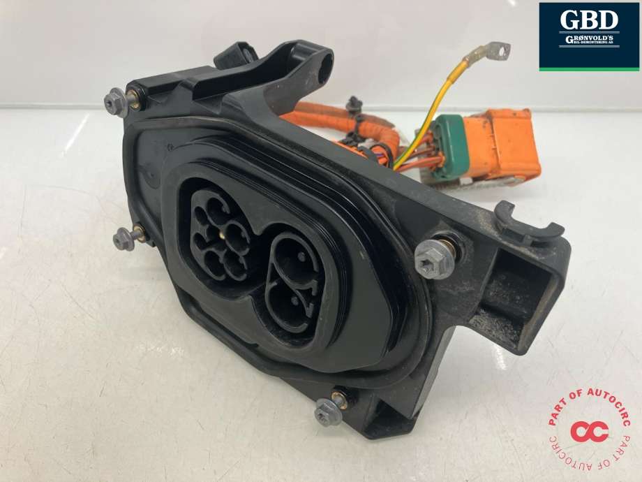 Batterilader inntak/luke til VW ID.BUZZ, 2022-->>  (1N3 971 531 AB)