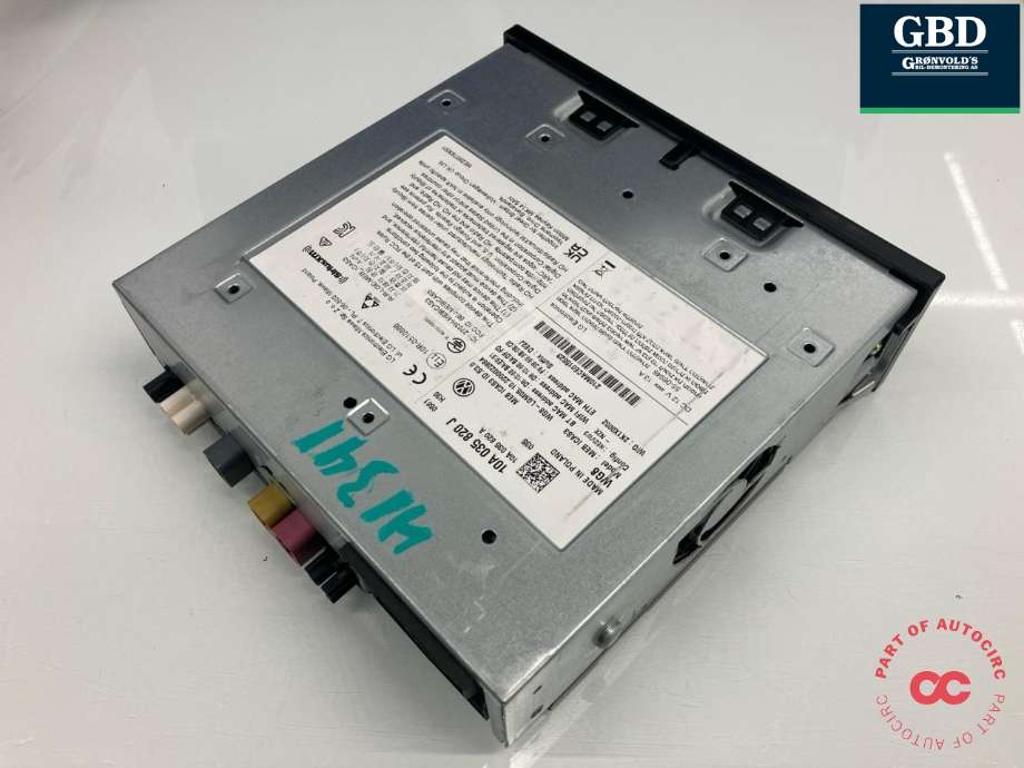 Bilstereo navigasjon til VW ID.BUZZ 2022-->>  (10A 035 820 J|)