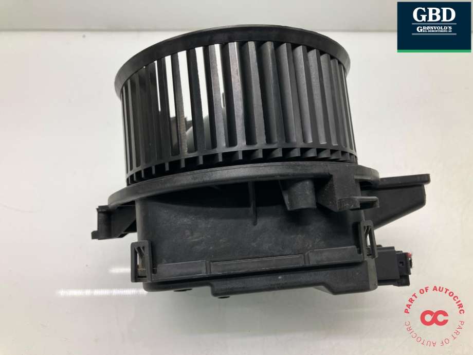 Varmeapparat motor til Audi A4 2015-2019 (Type V, Fase 1) (B9) (B9) (4M1 820 021 C|4M1 820 021|)