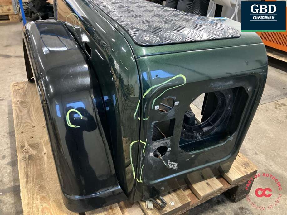 Skjerm høyre foran til Land Rover Defender 1987-2006 (ASB710260|XH1216005YA|)
