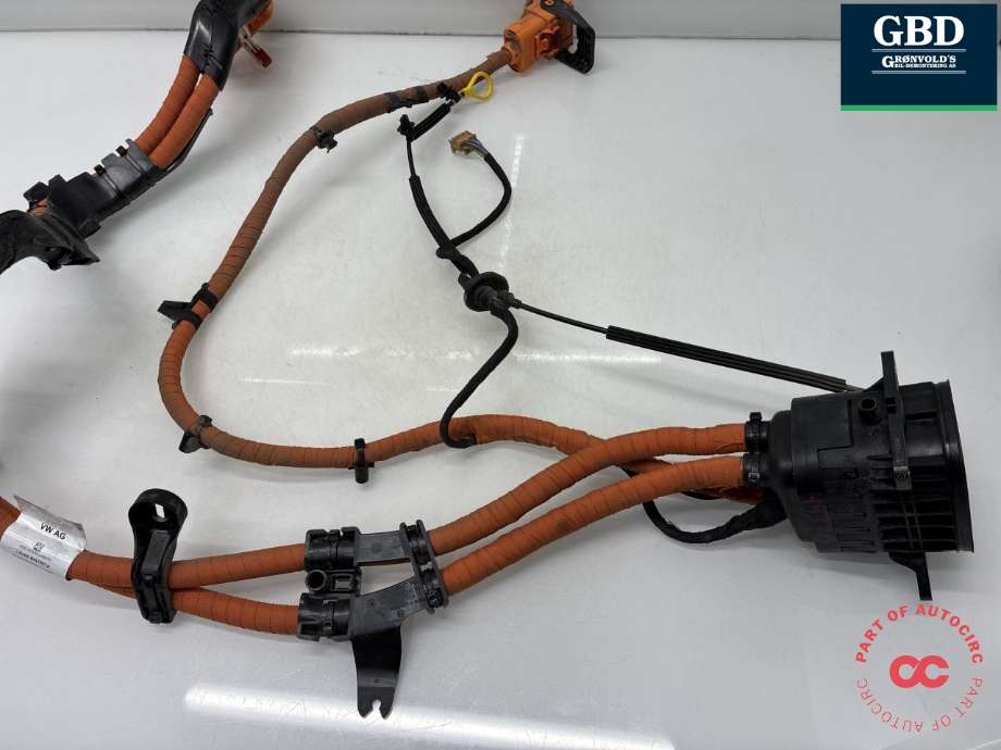Batterilader inntak/luke til Škoda Enyaq 2021-->> (5LA 971 531 T|1EA971839A|)