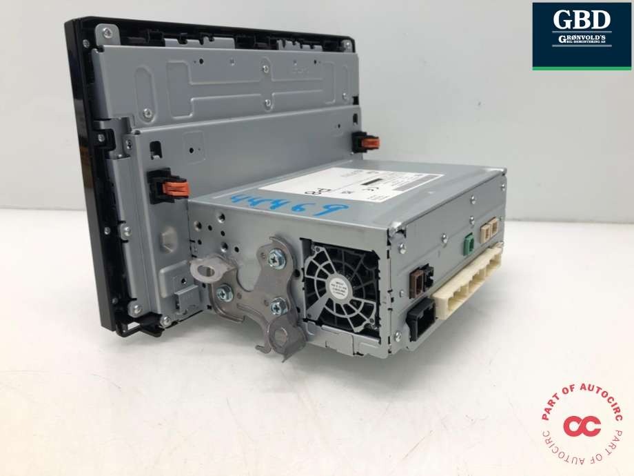 Bilstereo navigasjon til Toyota Corolla 2019-->>  (8614002P81|86140-02P80|)