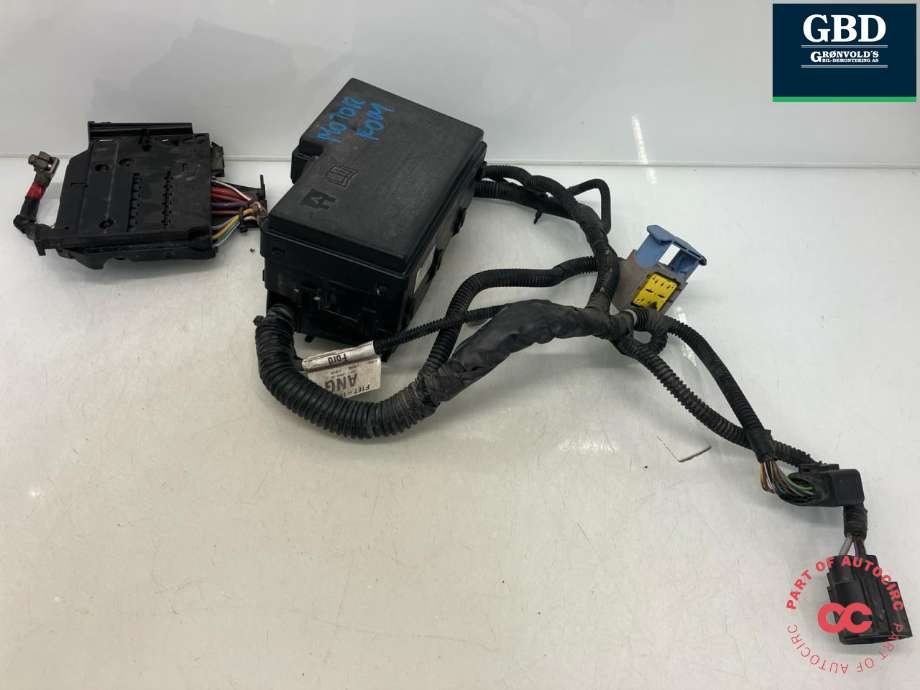 Sikringsboks motorrom til Ford Focus 2014-2018 (Type III, Fase 2) (1842390|AV6T-14A067-AD|F1ET-14K733-ANG| AV6T-14A067-BC)