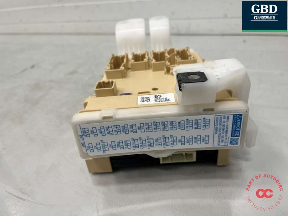 Styreenhet comfort (BCM) til Toyota Auris 2015-2019 (Type II, Fase 2)  (5012-2230|6358-6756|82730-12X81)