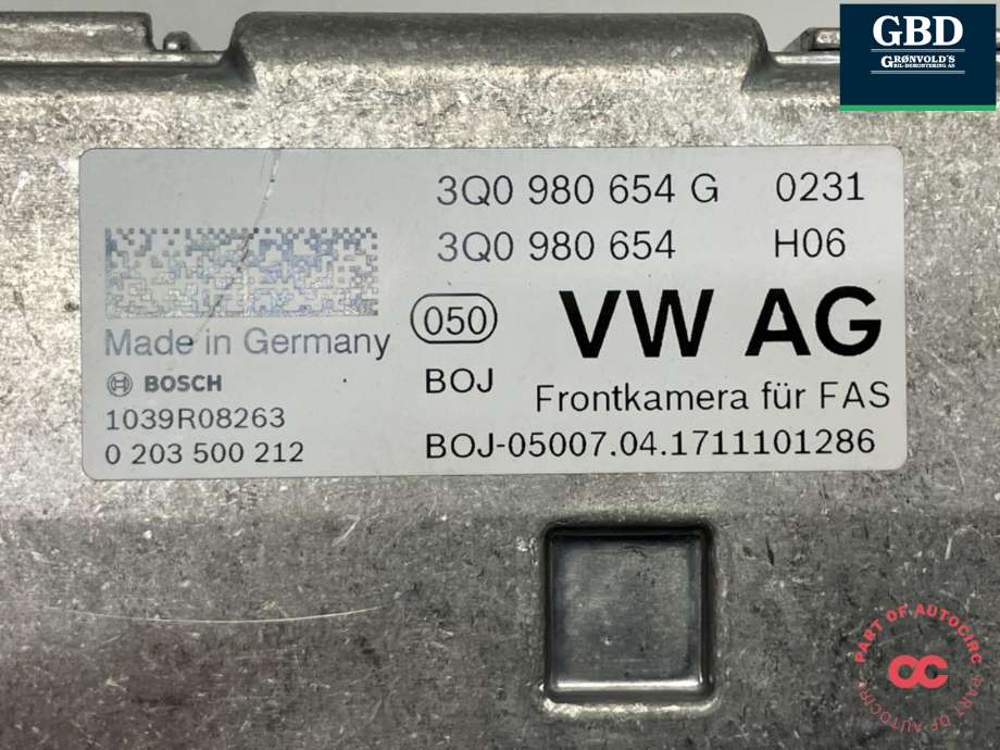 Parkeringskamera foran til VW Golf VII 2017-2020 (Fase 2) (3Q0 980 654 H|3Q0 980 654 G|)