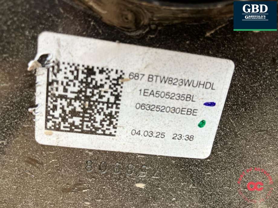 Travers bak til VW ID.4 2020-->>  (1EA 505 235 BL|)