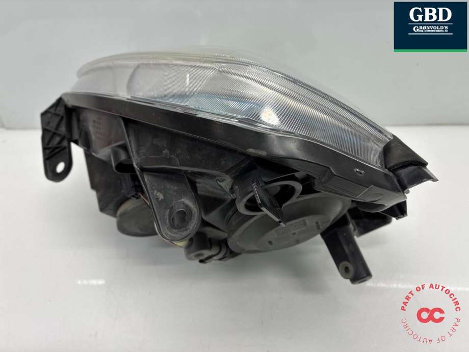 Frontlykt høyre xenon til Nissan Qashqai 2007-2010 (Type I, Fase 1)  (26010JD90B|26010JD90A|)