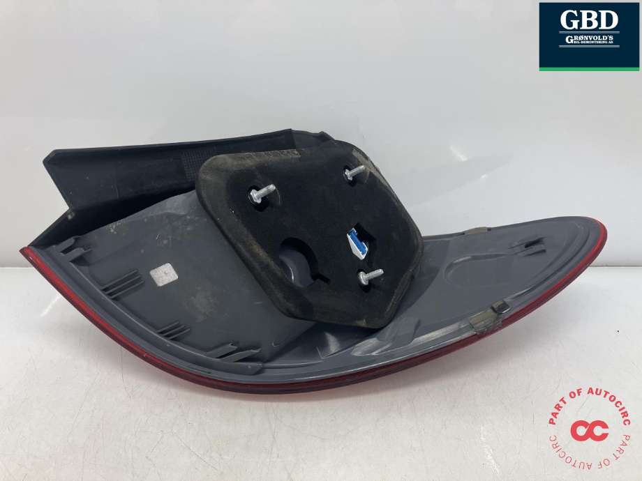 Baklykt venstre ytre til Mercedes B-Klasse 2011-2018 (W246) (W246) (A 246 906 87 00|)