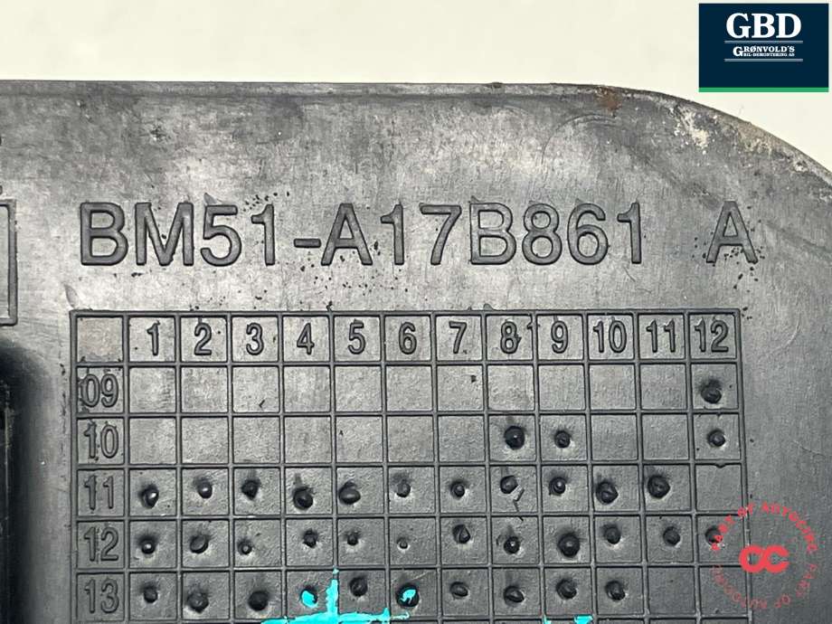 Støtfanger bak feste til Ford Focus, electric 2012-2018  (1748858|BM51-A17861-AE|BM51-A17B861)