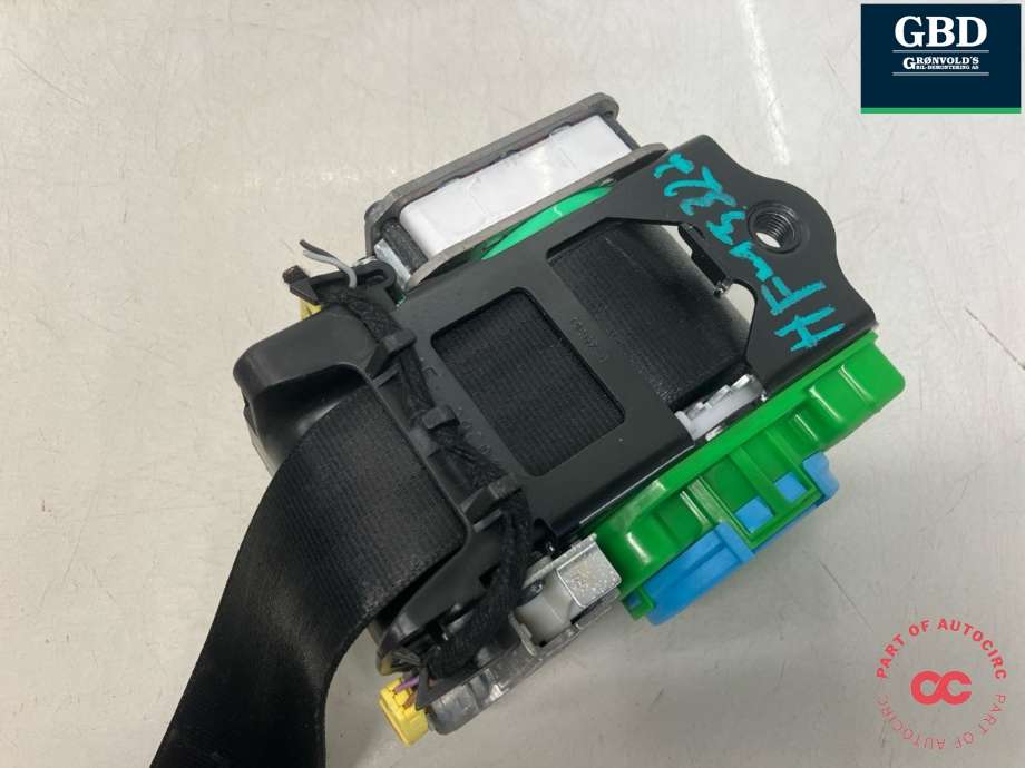 Sikkerhetsbelte foran høyre til Audi A4 2007-2014 (Type IV) (B8) (B8) (8K1 857 706 K|8K1 857 706 K  V04|8K1 857 706 AJ V04)