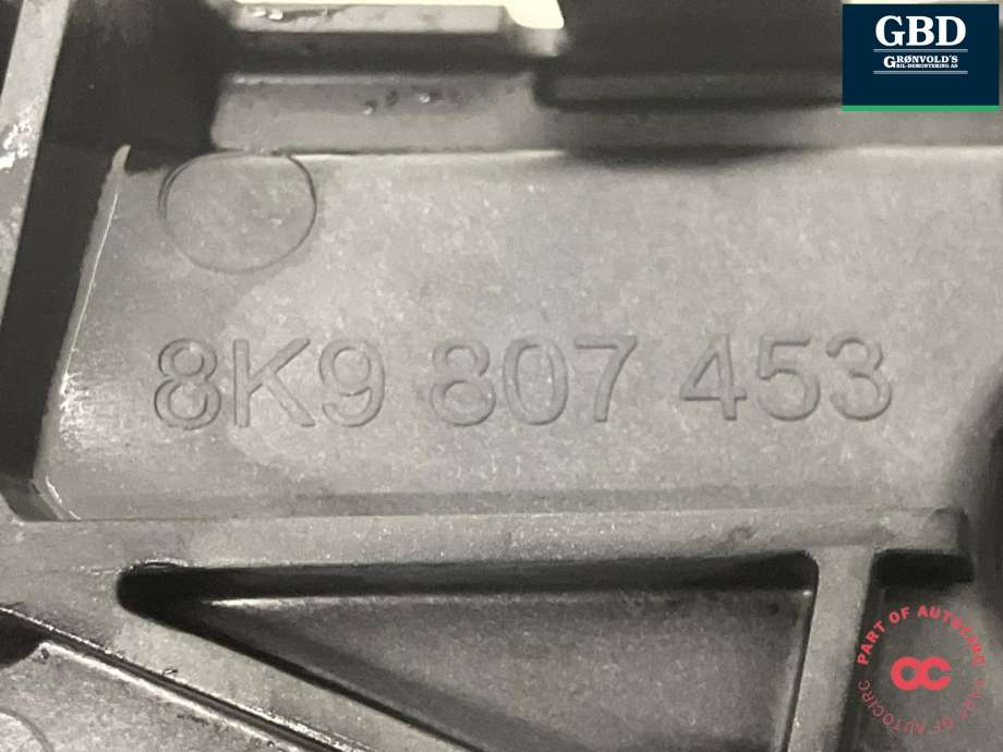 Støtfanger bak feste til Audi A4 2007-2014 (Type IV) (B8) (B8) (8K9 807 453|)