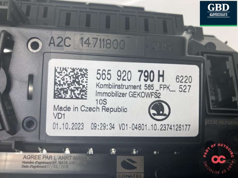 Instrumentpanel til Škoda Kodiaq 2017-->>  (565 920 790 H|)