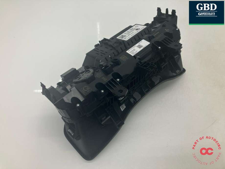 Instrumentpanel til Škoda Kodiaq 2017-->>  (565 920 790 H|)