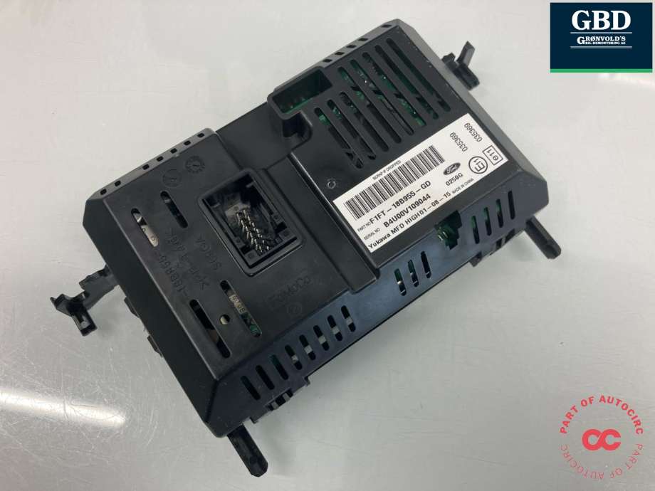 Instrument diverse til Ford Focus 2014-2018 (Type III, Fase 2)  (2201383|F1FT-18B955-GG|F1FT-18B955-GD)