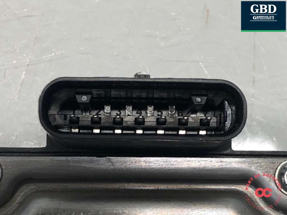 Sensor radar til Tesla Model Y 2021-2024 (Type I)  (1108647-00-D|1108647-00-H|)