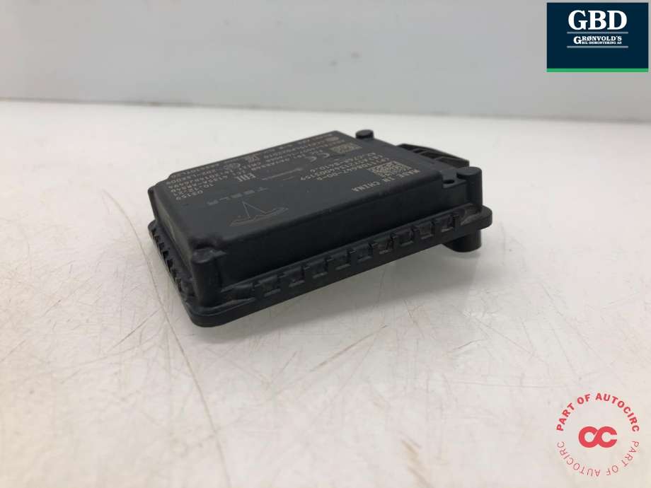 Sensor radar til Tesla Model Y 2021-2024 (Type I)  (1108647-00-D|1108647-00-H|)