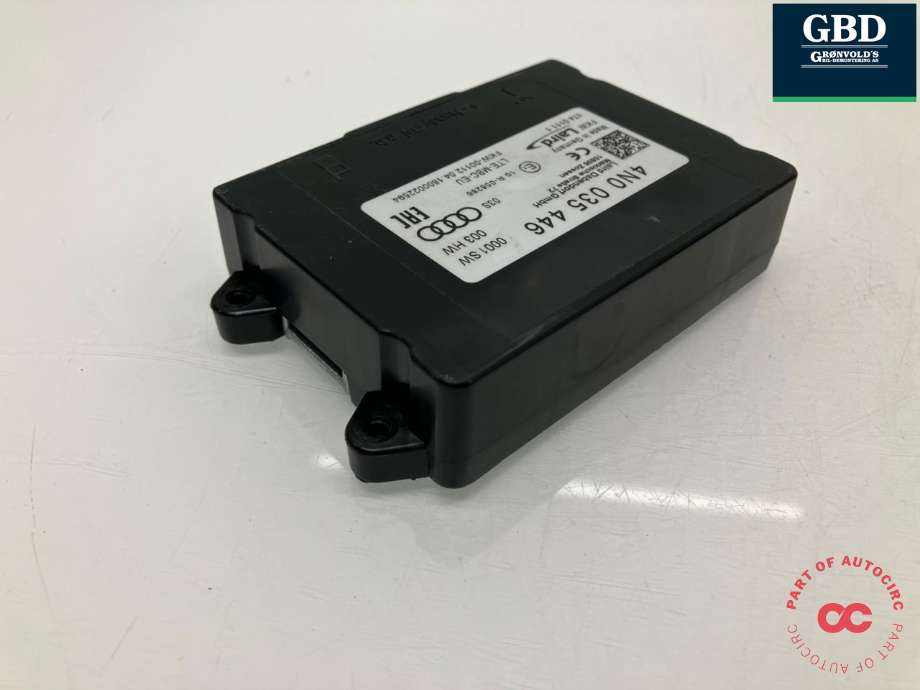 Antenne forsterker til Audi A3 2016-2020 (Type III, Fase 2)  (4M0 035 504|4N0 035 446|)