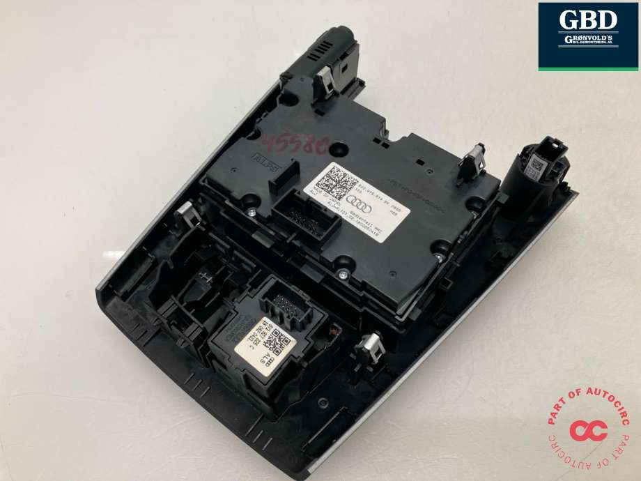Bilstereo navigasjon betjeningspanel til Audi A3 2016-2020 (Type III, Fase 2)  (8V0 919 614 BK|)