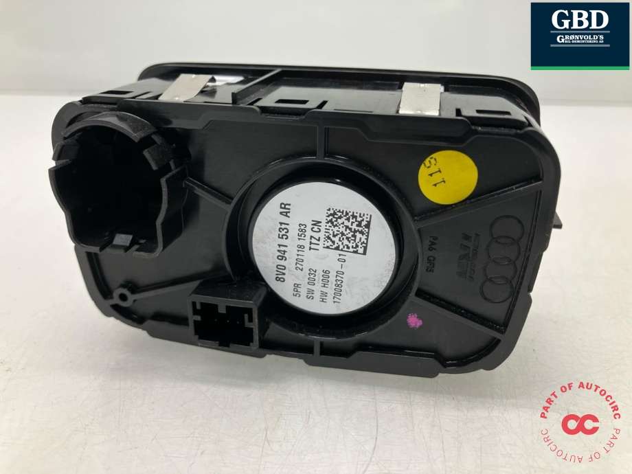 Bryter lys til Audi A3 2016-2020 (Type III, Fase 2)  (8V0 941 531 AR|8V0 941 531 AR 5PR|)