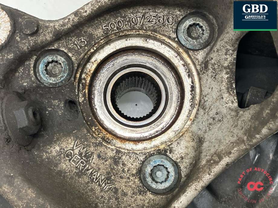 Hjulspindel høyre foran til Audi A3 2016-2020 (Type III, Fase 2)  (5Q0 407 254 C|5Q0 407 258 C|)