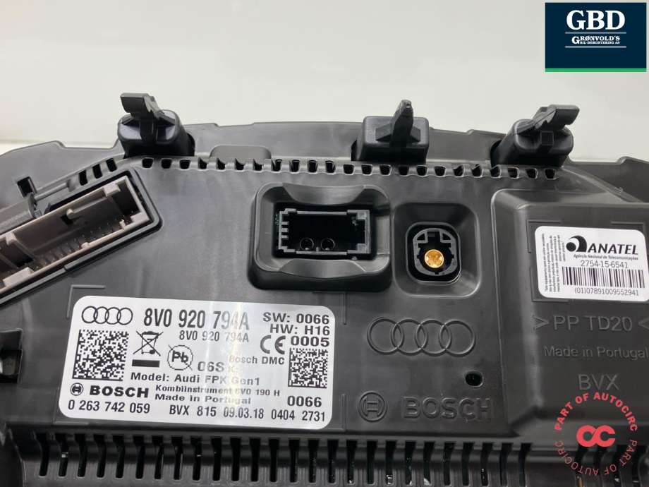 Instrumentpanel til Audi A3 2016-2020 (Type III, Fase 2)  (8V0 920 794 A|8V0 920 794 AX|0 263 742 059)