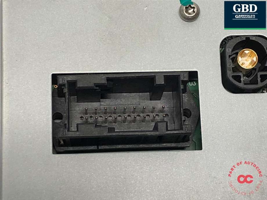 Instrumentpanel til Tesla Model S 2013-2016 (Fase 1) (1004788-00-C|1004788-00-D | 1004788-00-E |1004788-00-F |1004788-00-G | 1004788-00-H|1039357-00-D | 1039357-00-F |1039357-00-G |1039357-00-H)