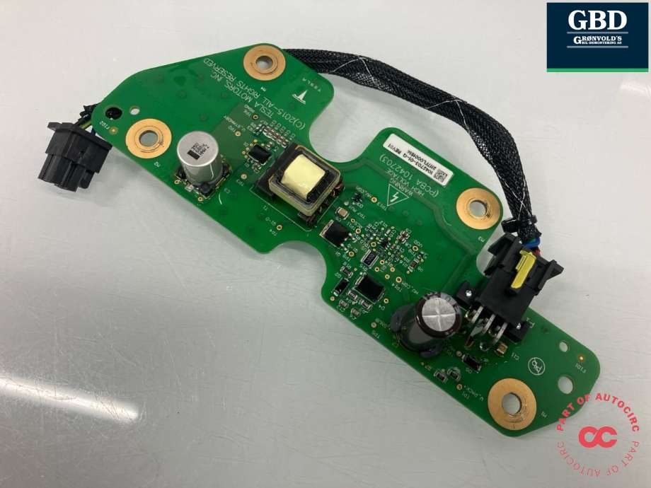 Styreenhet batteri elbil (BMS - Battery Management System) til Tesla Model X 2016-->>  (1042703-01-G|)